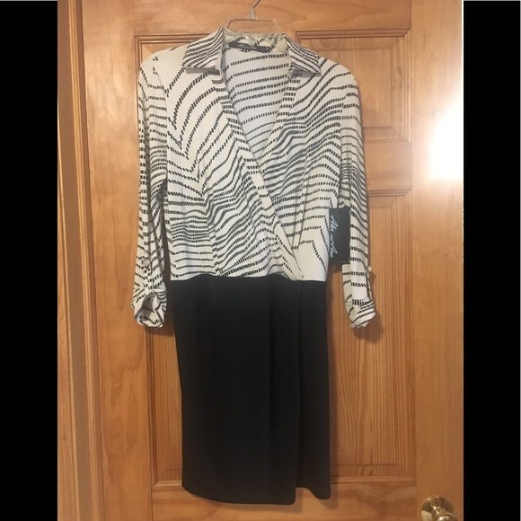 Women classy long sleeve dress. - Picture 2 of 6